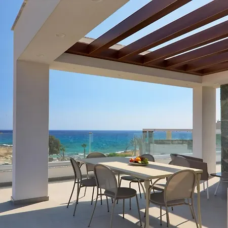 Beachfront Luxury Idania * Agia Napa